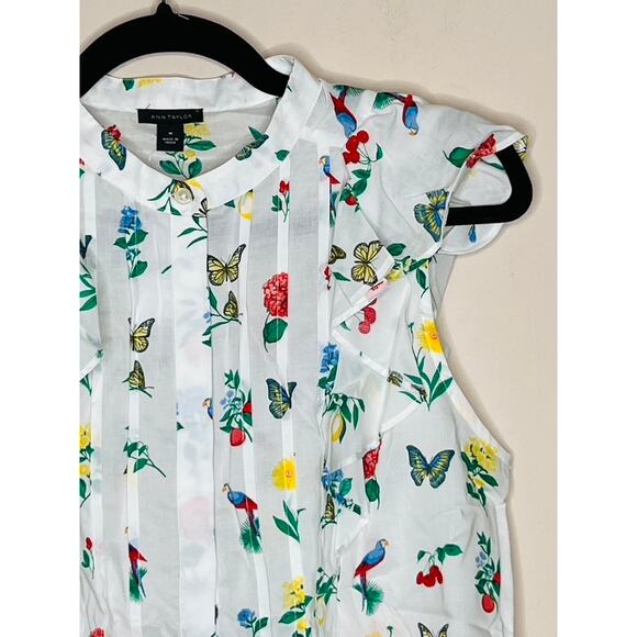 NWT Ann Taylor Sleeveless Floral Butterfly Bird Blouse Size MEDIUM - Picture 5 of 7